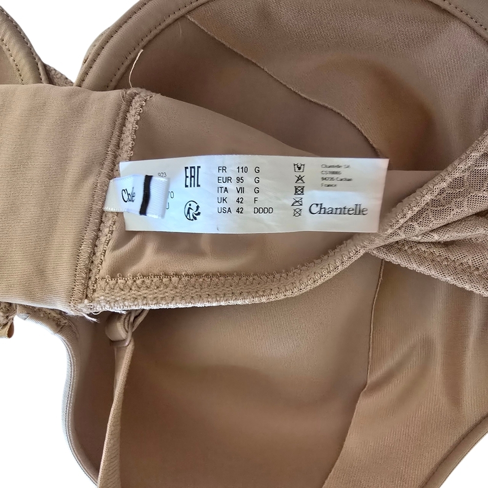 Chantelle Elegant Beige Bra - Picture 2 of 2